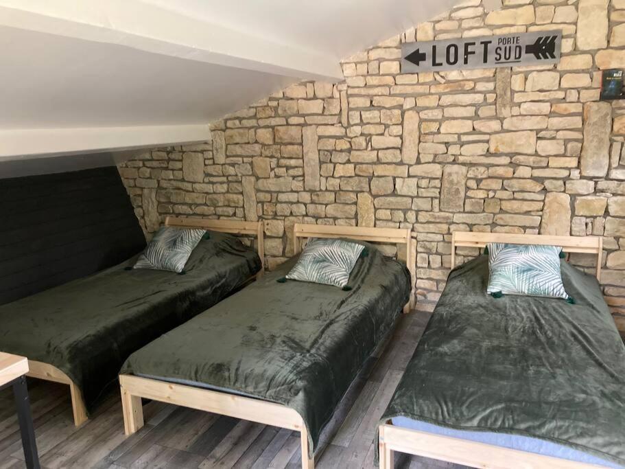 Charmant Petit Dortoir 3 Places Chazelles  Exteriör bild